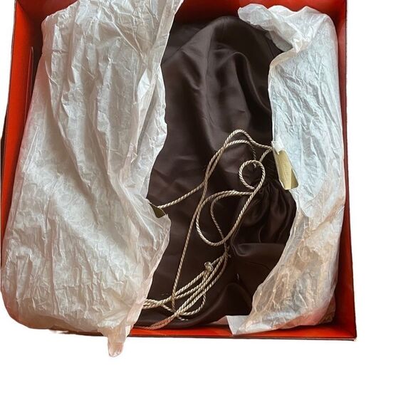 New in box, coach, cricket, leather, white, and coral satchel bag ￼A099813601 - Picture 13 of 14